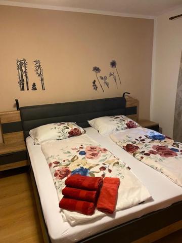 Zivahna Hisa Villa Sveti Jurij ob Scavnici Luaran gambar